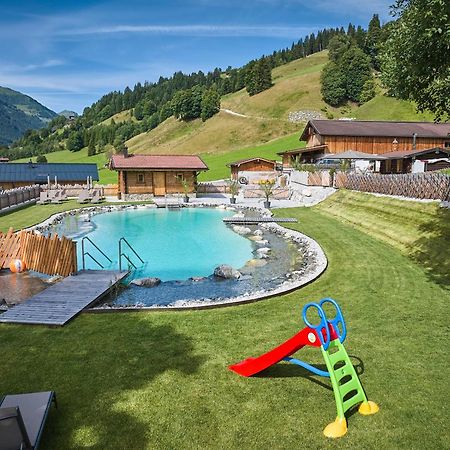 Eibinghof Bed & Breakfast & Swim Saalbach-Hinterglemm Exteriör bild