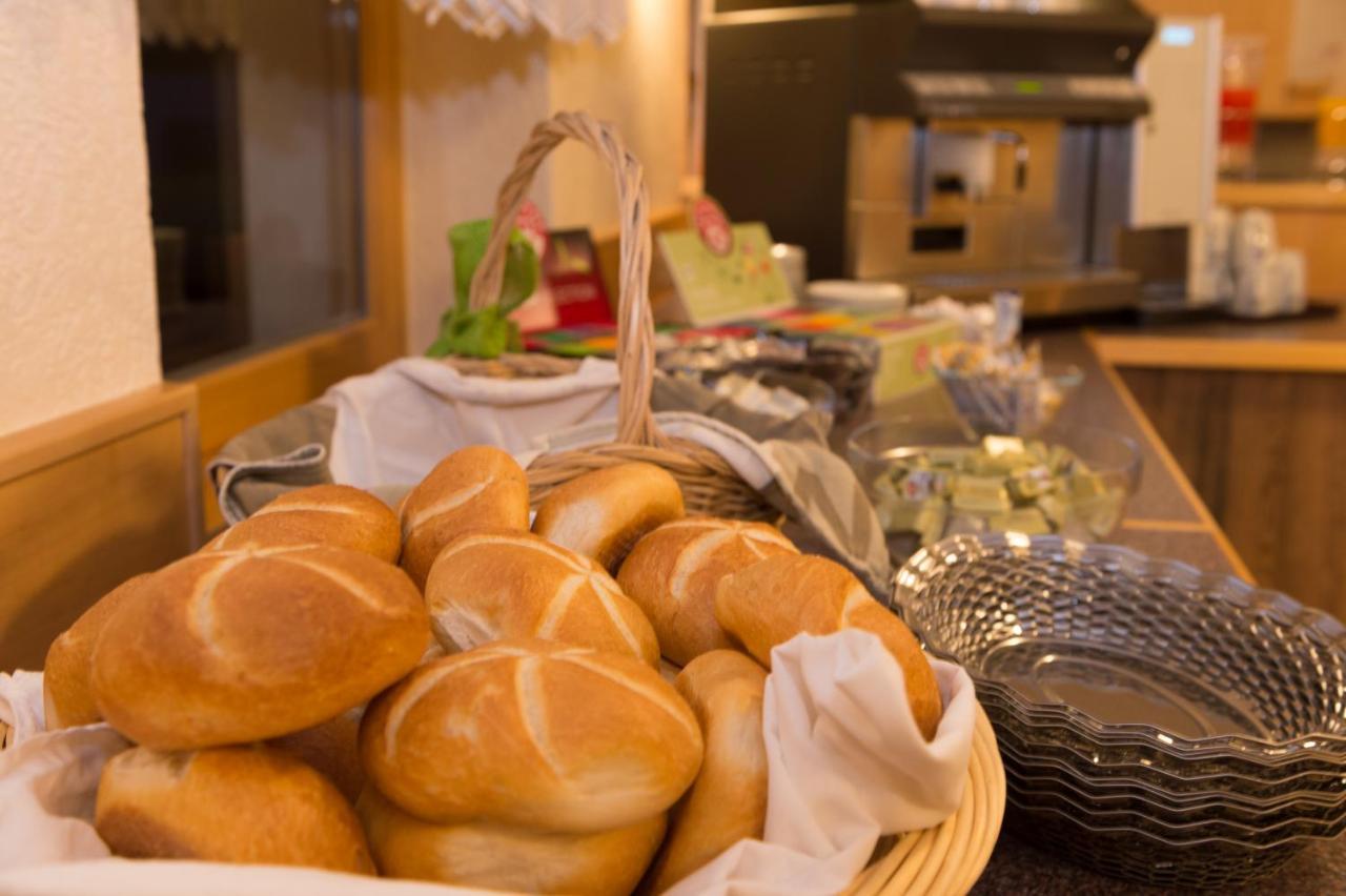 Eibinghof Bed & Breakfast & Swim Saalbach-Hinterglemm Exteriör bild