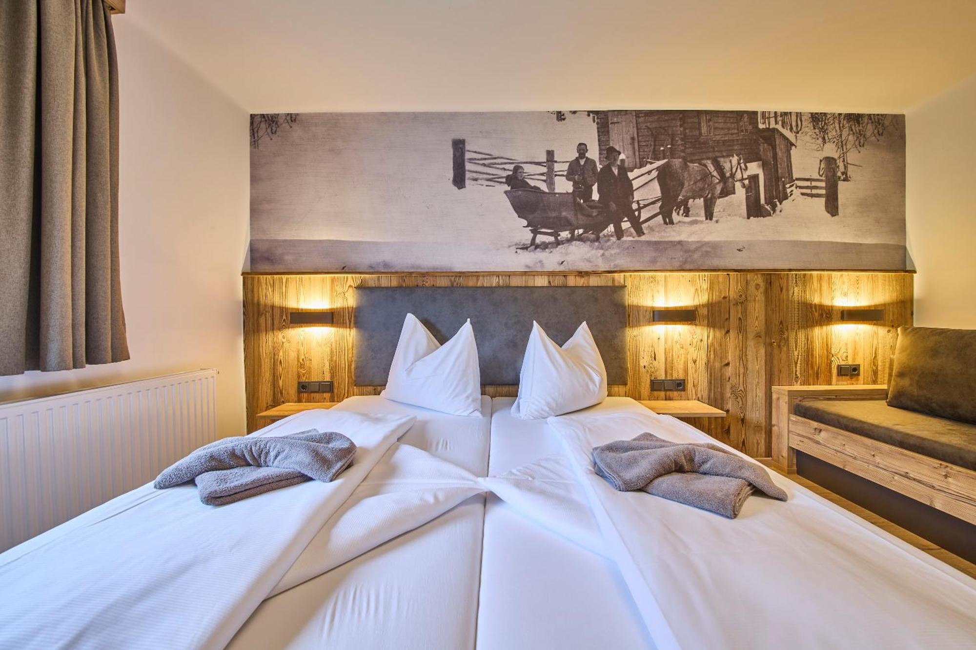 Eibinghof Bed & Breakfast & Swim Saalbach-Hinterglemm Exteriör bild