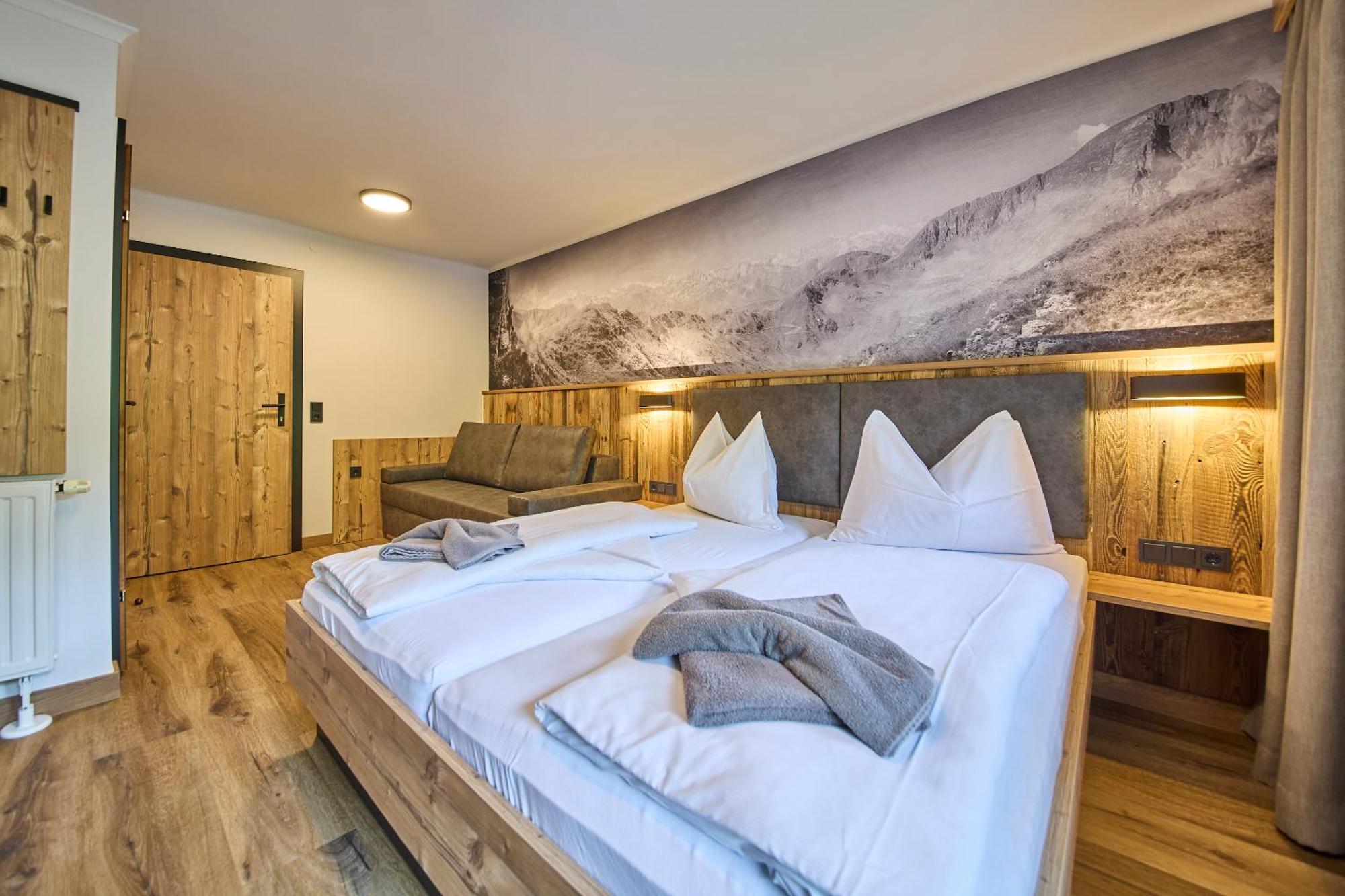 Eibinghof Bed & Breakfast & Swim Saalbach-Hinterglemm Exteriör bild