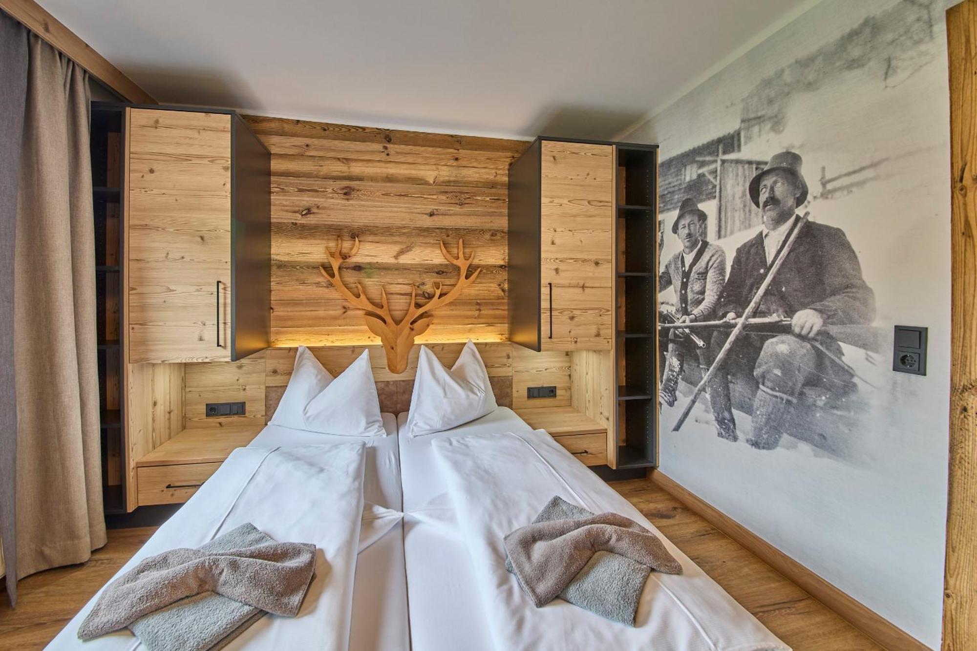 Eibinghof Bed & Breakfast & Swim Saalbach-Hinterglemm Exteriör bild